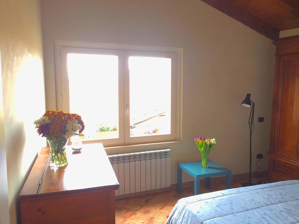 Ganga Bed and Breakfast Narni Værelse billede